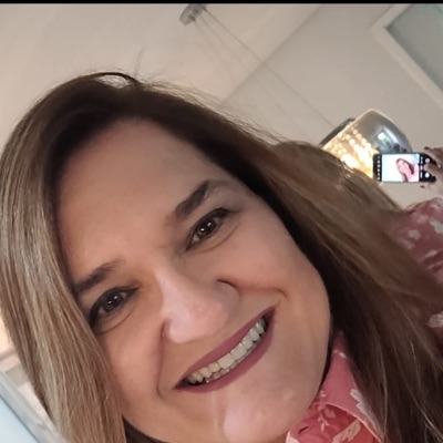 Dra. Vanderlene Ferreira Sanches Guimarães